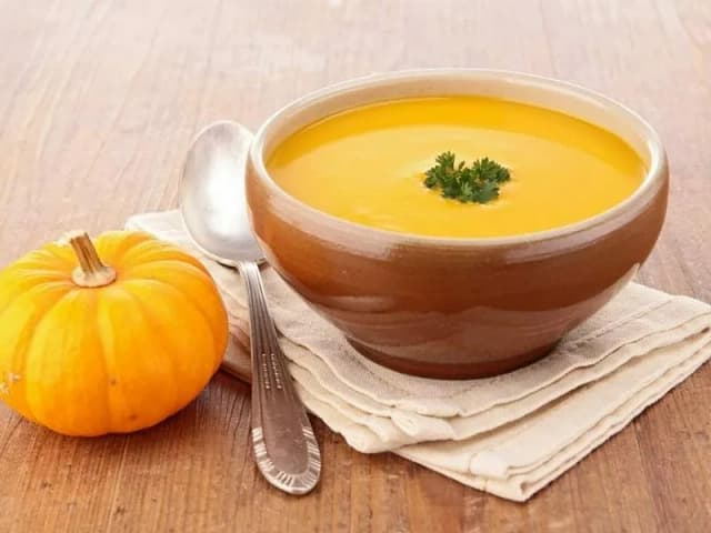 Recette de soupe de potimarron thermomix facile et réconfortante Recette de soupe de potimarron thermomix facile et réconfortante