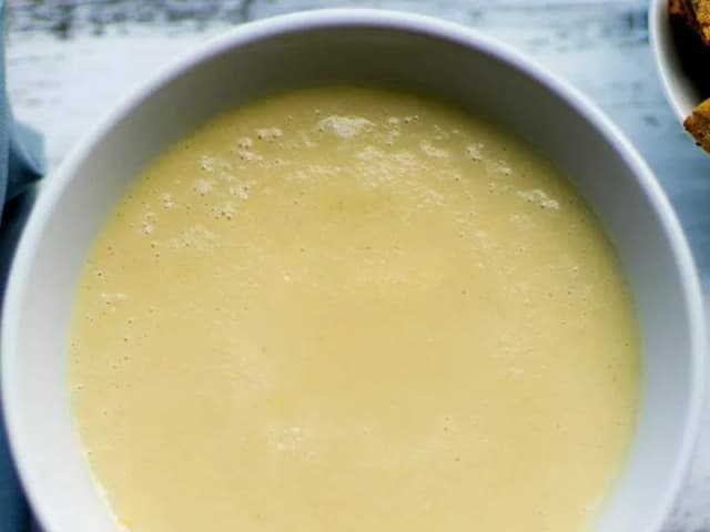 Recette de soupe aux choux Thermomix : facile et savoureuse à réaliser Recette de soupe aux choux Thermomix : facile et savoureuse à réaliser