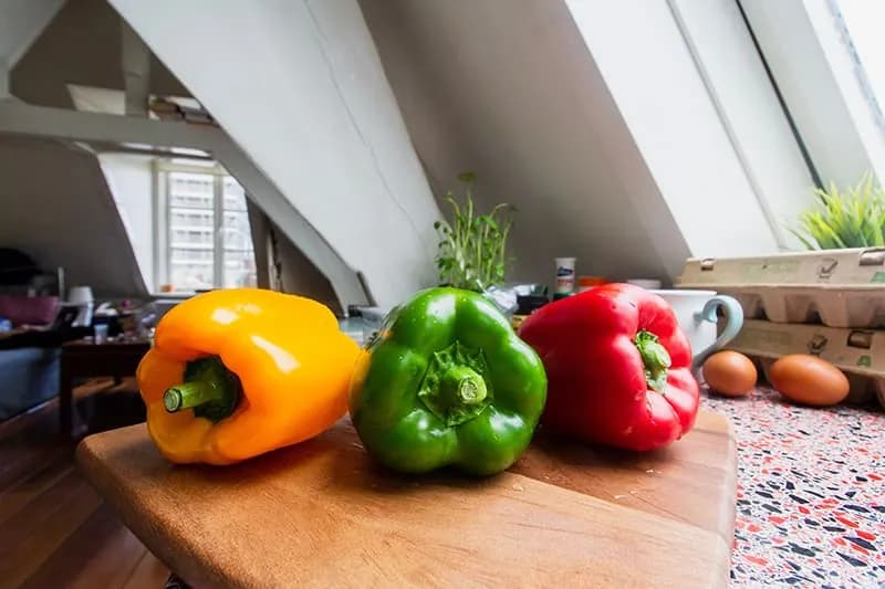 Les meilleures épices à associer avec le poivron rouge pour des plats savoureux Les meilleures épices à associer avec le poivron rouge pour des plats savoureux